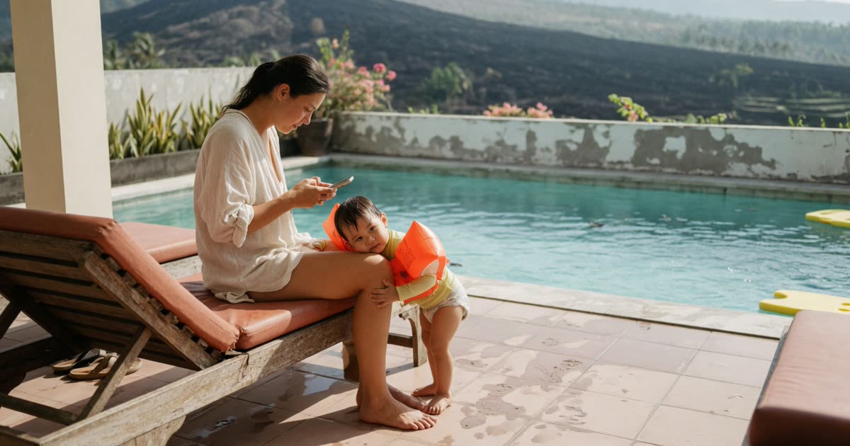 Best Swimming Pools in Amed for Families | Knowmads Bali